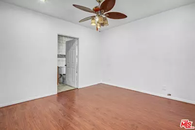4115 W 102nd St, Inglewood, CA 90304 - Photo 22