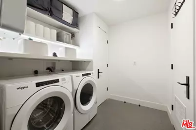 10777 Wilshire Blvd #207, Los Angeles, CA 90024 - Photo 14