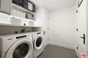 10777 Wilshire Blvd, Los Angeles, CA 90024 - Photo 14