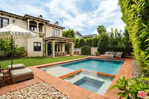 11432 Aqua Vista St, Studio City, CA 91604 - Photo 1