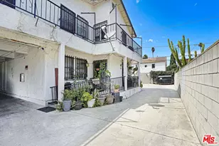 837 W 85th St, Los Angeles, CA 90044 - Photo 4