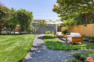 2458 Walnut Ave, Venice, CA 90291 - Photo 2