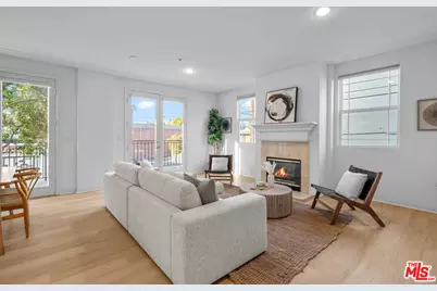 1100 S Clark Dr #203, Los Angeles, CA 90035 - Photo 10