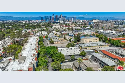 3042 Royal St, Los Angeles, CA 90007 - Photo 10