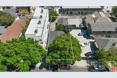 3042 Royal St, Los Angeles, CA 90007 - Photo 1