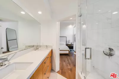2222 6th St #B, Santa Monica, CA 90405 - Photo 14