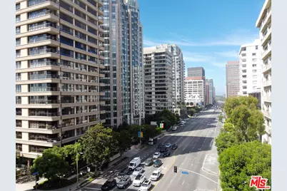 10747 Wilshire Blvd #Ph4, Los Angeles, CA 90024 - Photo 1