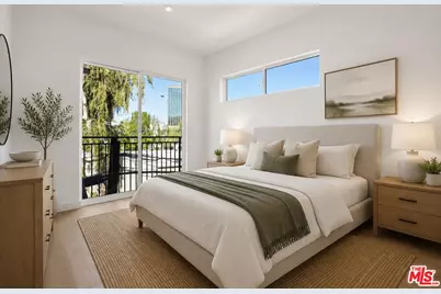 3688 Fredonia Dr, Los Angeles, CA 90068 - Photo 6