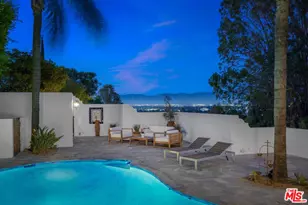 15012 Del Gado Dr, Sherman Oaks, CA 91403 - Photo 36