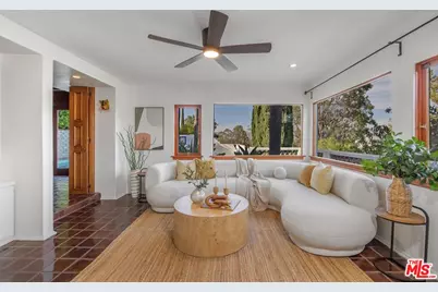 15012 Del Gado Dr, Sherman Oaks, CA 91403 - Photo 6