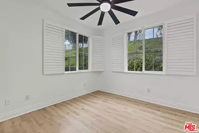 9108 S Heritage Way, Inglewood, CA 90305 - Photo 18