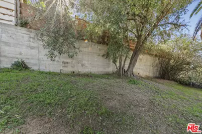 1720 Orchard Ave, Glendale, CA 91206 - Photo 48