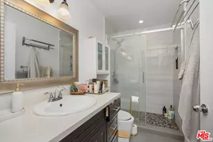 712 Pacific St, Santa Monica, CA 90405 - Photo 22
