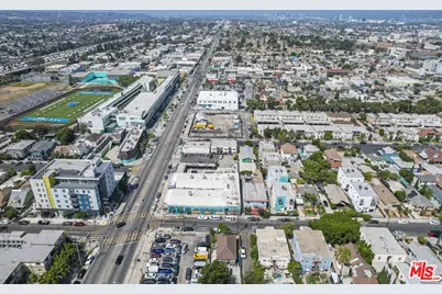 1824 Orchard Ave, Los Angeles, CA 90006 - Photo 56