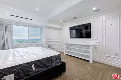1155 N La Cienega Blvd #1110, West Hollywood, CA 90069 - Photo 14