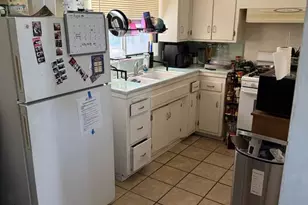 3815 Don Tomaso Dr, Los Angeles, CA 90008 - Photo 10