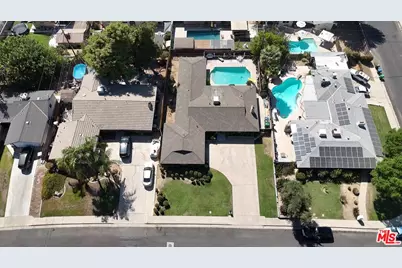 3774 Dalehurst Dr, Bakersfield, CA 93306 - Photo 2