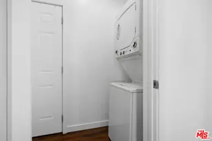 8547 Cashio St, Los Angeles, CA 90035 - Photo 24