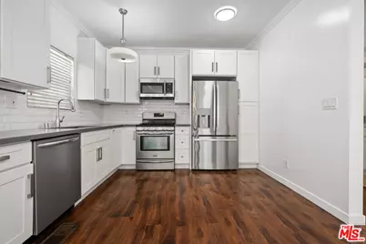 8547 Cashio St, Los Angeles, CA 90035 - Photo 8