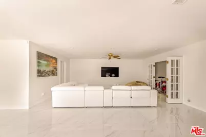 5703 Parkmor Rd, Calabasas, CA 91302 - Photo 6
