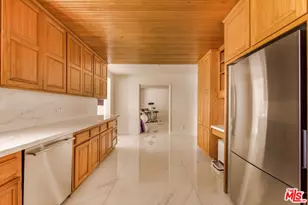 5703 Parkmor Rd, Calabasas, CA 91302 - Photo 12