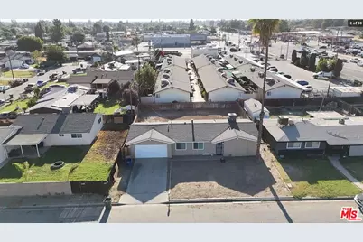 2612 Van Buren Pl, Bakersfield, CA 93314 - Photo 2