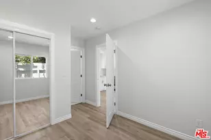 1745 W 39th St, Los Angeles, CA 90062 - Photo 22
