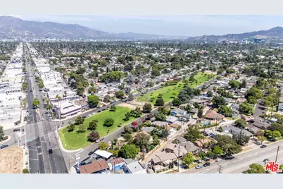 1337 N Whitnall Hwy, Burbank, CA 91505 - Photo 24