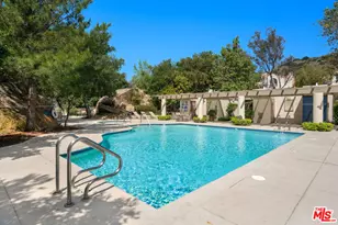 22365 Golden Canyon Cir, Los Angeles, CA 91311 - Photo 20