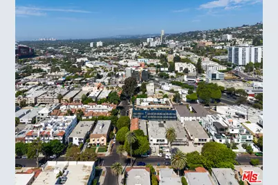 1001 N Croft Ave, Los Angeles, CA 90069 - Photo 18