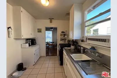 10796 Galvin St, Culver City, CA 90230 - Photo 50