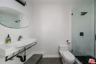 7670 Woodrow Wilson Dr, Los Angeles, CA 90046 - Photo 60
