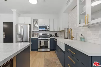 20 Catamaran St #104, Los Angeles, CA 90292 - Photo 12