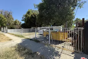 8018 Shirley Ave, Los Angeles, CA 91335 - Photo 2