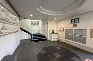 326 S Manhattan Pl, Los Angeles, CA 90020 - Photo 14