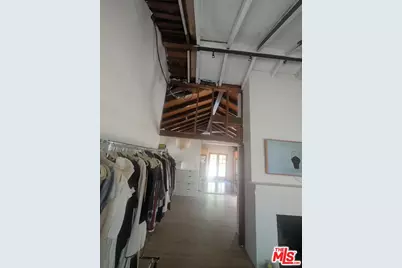 9699 Yoakum Dr, Los Angeles, CA 90210 - Photo 12