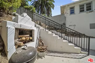 6295 Ivarene Ave, Los Angeles, CA 90068 - Photo 34