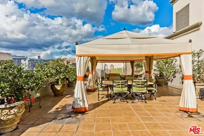 10795 Wilshire Blvd #101, Los Angeles, CA 90024 - Photo 42