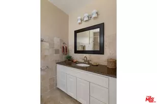 3751 Prestwick Dr, Los Angeles, CA 90027 - Photo 22