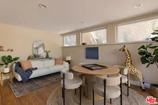 3751 Prestwick Dr, Los Angeles, CA 90027 - Photo 16