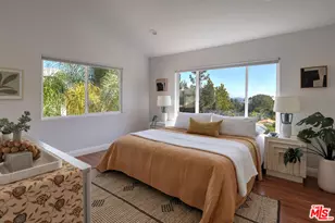 3751 Prestwick Dr, Los Angeles, CA 90027 - Photo 24