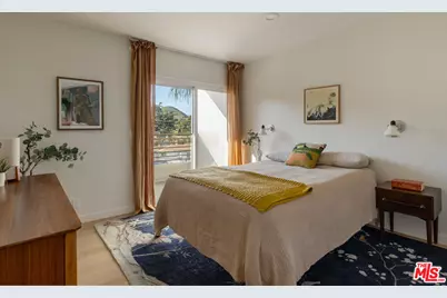 3750 Arbolada Rd, Los Angeles, CA 90027 - Photo 24