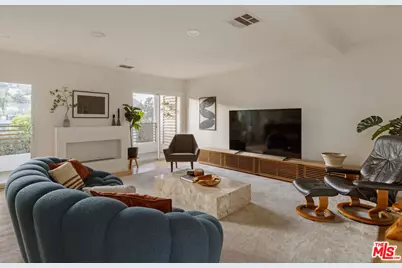 3750 Arbolada Rd, Los Angeles, CA 90027 - Photo 6
