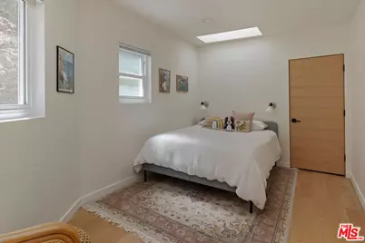 3750 Arbolada Rd, Los Angeles, CA 90027 - Photo 22