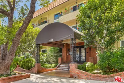 1203 N Sweetzer Ave #305, West Hollywood, CA 90069 - Photo 18