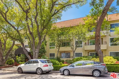 1203 N Sweetzer Ave #305, West Hollywood, CA 90069 - Photo 24