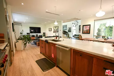 3272 Grand View Blvd, Los Angeles, CA 90066 - Photo 12