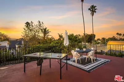 686 San Juan Ave, Los Angeles, CA 90291 - Photo 34