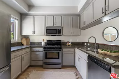 14548 Evan Way, Van Nuys, CA 91411 - Photo 6