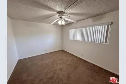 26377 Hillcrest Ave, Lomita, CA 90717 - Photo 16